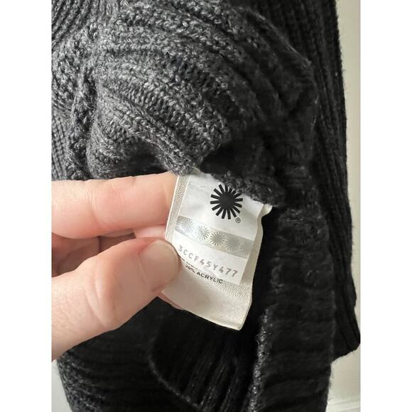 UGG Raelynn wool- blend sweater poncho style women's size small - Picture 5 of 5